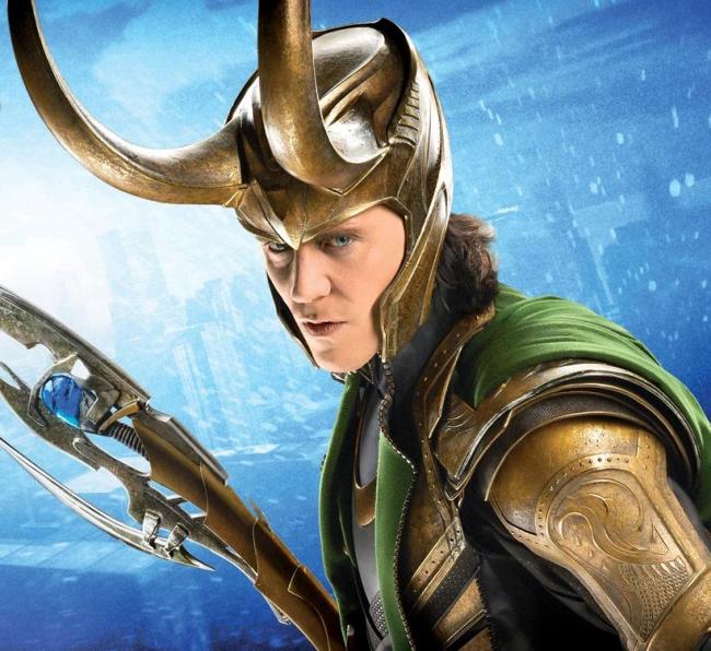 Loki, Gott des Schabernacks. Tom Hiddleston als Loki