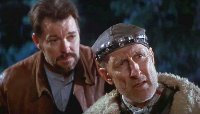 James Cromwell als Zephram Cochrane in Star Trek: Der erste Kontakt James Cromwell als Zephram Cochrane in Star Trek: Der erste Kontakt