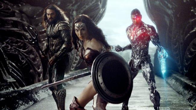 Szenenbild aus Justice League: Aquaman, Wonder Woman & Cyborg Szenenbild aus Justice League: Aquaman, Wonder Woman & Cyborg