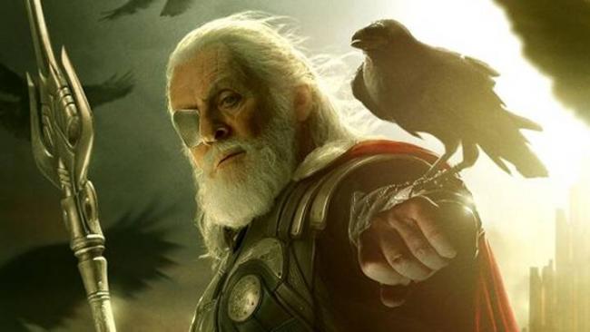 Anthony Hopkins als Odin in Thor: The Dark World