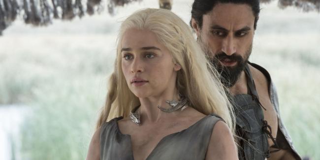 Emilia Clarke in Game of Thrones 6.01 "The Red Woman"