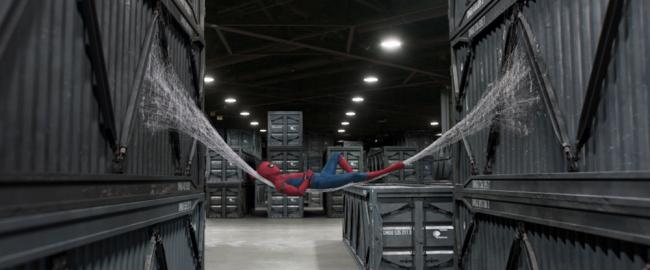 Szenenbild mit Tom Holland als Spider-Man Spider-Man: Homecoming Still