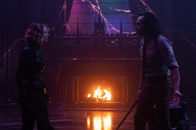 Tom Hiddleston und Sophia Di Martino als Loki und Sylvie