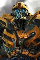 Transformers: Travis Knight inszeniert das Spin-off zu Bumblebee