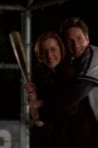 Sculler und Mulder spielen Baseball in Folge 6x20 The Unnatural