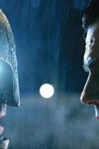 Ausschnitt aus Batman v Superman: "Sag mir, kannst du bluten?"