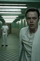 Ein Film mit Identitätskrise - Kritik zu A Cure for Wellness