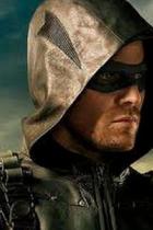Arrows Damien Darhk auch in The Flash und Legends of Tomorrow