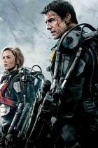 Edge of Tomorrow 2: Doug Liman bestätigt fortschreitende Arbeit am Drehbuch