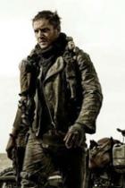 Ein neues Bild von Tom Hardy in Mad Max: Fury Road