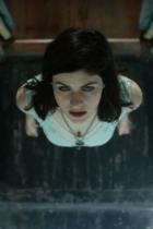 Mayfair Witches: Erster Trailer zur Hexensaga mit Alexandra Daddario