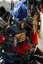 Mark Wahlberg rennt: das neue Transformers-4-Poster