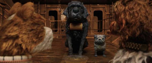 Isle of Dogs Der Erzähler (Courtney B. Vance) und das Orakel (Tilda Swinton)