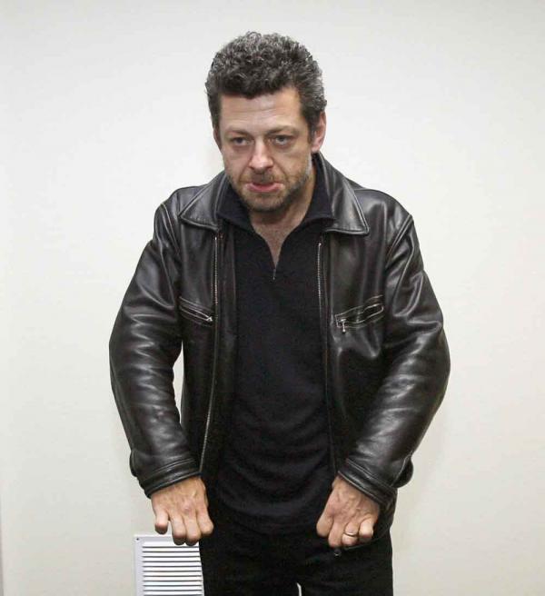 Andy Serkis: Wie hat King Kong ausgesehen, als er Naomi Watts als Anne Darrow gesehen hat?