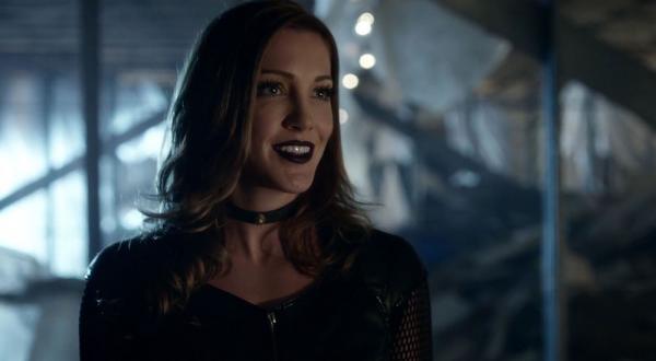 Black Siren Arrow