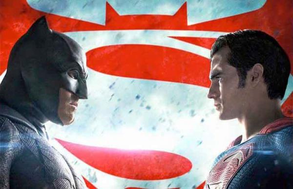 Poster zu Batman v Superman: Dawn of Justice