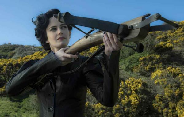 Die Insel der besonderen Kinder - Szenenbild mit Eva Green