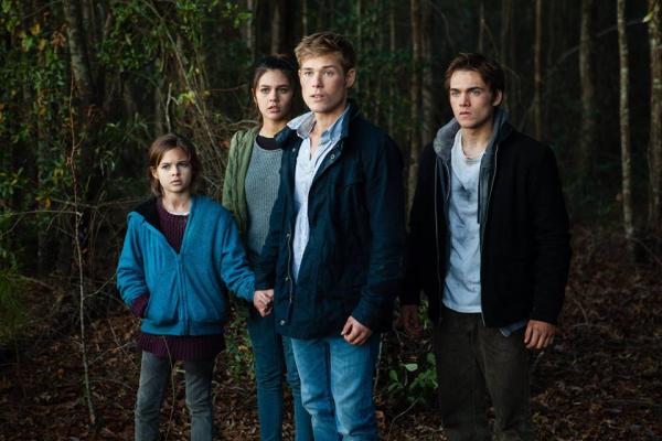 Gabby, Josh, Flynn und Claire