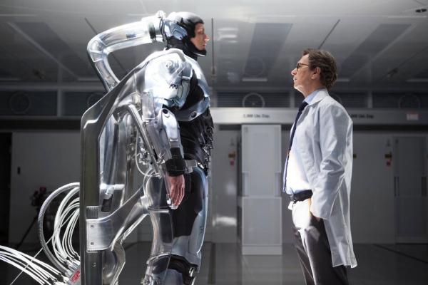 Szenenbild aus Robocop (2014) Szenenbild aus Robocop (2014)