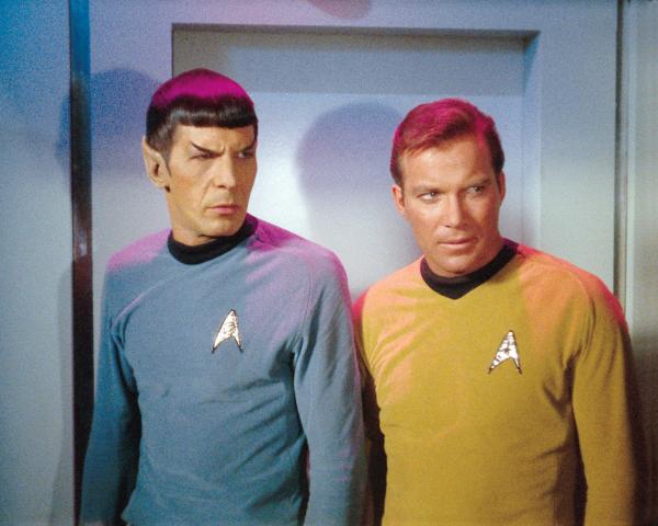 Star Trek: Raumschiff Enterprise mit Kirk und Spock
