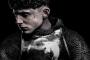 The King: Erster Trailer zum Netflix-Historienfilm