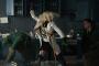 Atomic Blonde: Charlize Theron verhaut die deutsche Polizei im neuen Clip