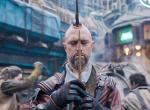 Sean Gunn spielt den Bösewicht Maxwell Lord im DC-Universum