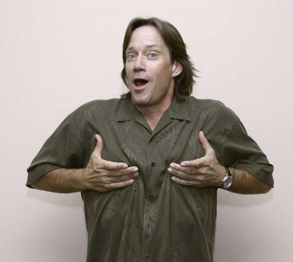 Kevin Sorbo: Wie reagieren deine weiblichen Fans, wenn sie dich treffen?