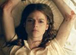 Flitterwochen in der Hütte im Wald - Trailer zum Horrorfilm Honeymoon Flitterwochen in der Hütte im Wald - Trailer zum Horrorfilm Honeymoon